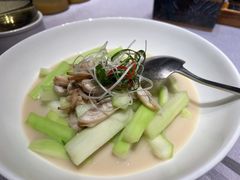 -荷栖小院·品质江西菜(红谷滩店)