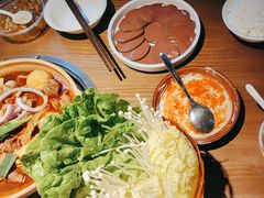 -蔡婶牛腩牛杂煲(长安万科店)