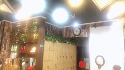 -PE SALON