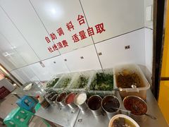 -文山荷鲜居(翠湖店)