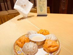 奶香双色花卷-仿膳饭庄