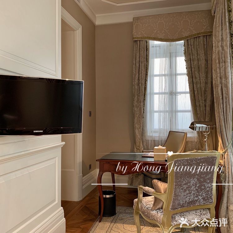 华尔道夫｜2.外滩总会套房