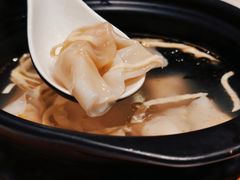 蟹粉小馄饨-馋三尺蟹粉小笼(人民广场店)