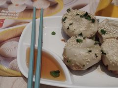 -小杨生煎(金山百联购物中心3楼店)