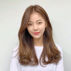 -MYYF SALON烫发染发