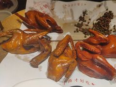 -鸽子侯·家宴·平价海鲜(市图书馆店)