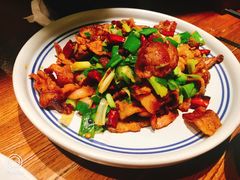 宣威小炒肉-云海肴·汽锅鸡·云南菜(美罗城店)