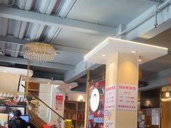 -胡须佬鸡煲四季火锅店(石厦西村直营店)