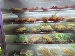 -钢管厂五区小郡肝串串香(滨江店)