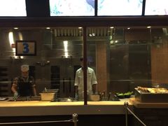 -横琴湾畔餐厅(长隆海洋王国白鲸剧场店)