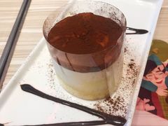 -必胜客(绿地新都会店)