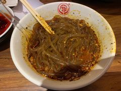 -万记麻辣烫国展总店