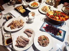 -贯贯吉·清真餐厅(浙江中路店)