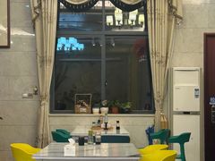-三姐妹·海鲜大排档
