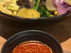 -万记麻辣烫国展总店