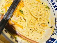 牛肉凉面-雁滩白记·兰州牛肉面