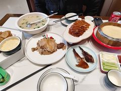 -梅利汴京烤鸭•开封豫菜地标店(东司门店)