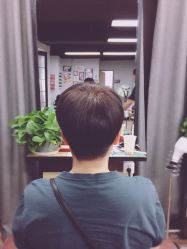 -镁连社·美联社