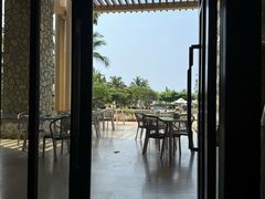 -亚龙湾希尔顿自助餐厅·海鲜·烧烤·沙滩BBQ·现场乐队