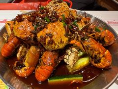 -肥肥虾庄·金牌油焖大虾(汉街SKP店)
