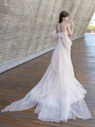 -Lady  Jane高端婚纱礼服馆