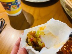 -包整·丝娃娃(一览甲秀楼风景店)