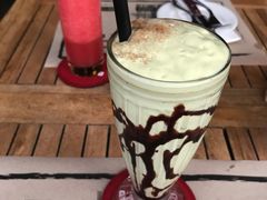 牛油果奶昔-Bamboo Bar & Grill Restaurant