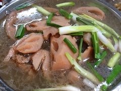 猪弯骨藕汤-小民大排档(光谷店)