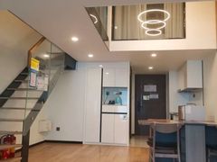 -铂斯登行政公寓(深圳北站汇隆中心店)