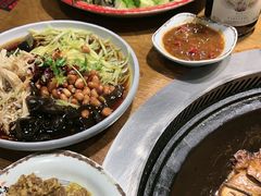 -万里闯关东铁锅炖菜馆(高新旗舰店)