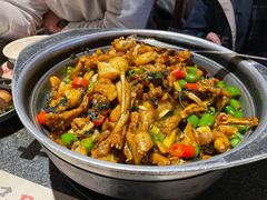 青椒紫苏牛蛙锅-蛙小侠(卓悦里店)