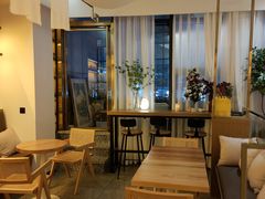 -角落低卡烘焙(正弘城店)