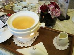 -燕庭·纯燕窝·甜品下午茶(南京西路店)