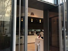 门面-EVERNAKED裸蛋糕(SOHO天山店)