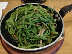 -海派美食·家宴海鲜青岛菜·石锅鲽鱼头(东方城店)