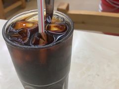 -雄兴泰咖啡室