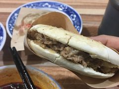 -老字号杨坡红油米线腊汁肉夹馍(东四道巷店)