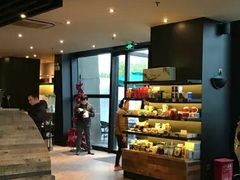-星巴克臻选(上海长风大悦城店)