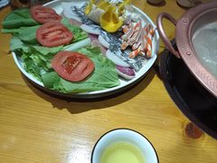 -民食香·腊排骨野生菌美食(木府店)