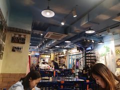 -马路边边 传媒大学店