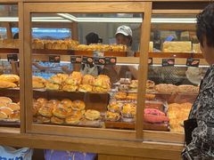 -小飞象面包公社(珠江路金鹰店)