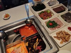 -海底捞火锅(金山百联店)