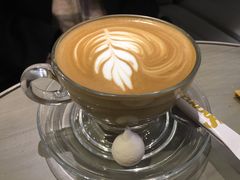 热拿铁-Perma Café樸門(五羊店)