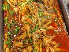跳水牛蛙-小四川菜馆(托乐嘉店)