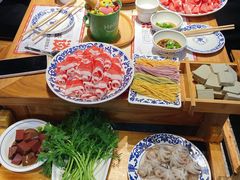 -东镇老火锅(长春路首店)