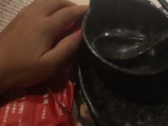餐具摆设-哥老官重庆美蛙鱼头(宝山龙湖店)