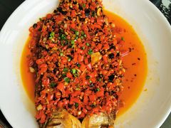 -独一佳老胡湘菜馆(矿山路店)