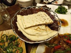 -萨宁音登锡伯风味餐厅(一楼店)