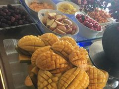 -荣誉国际酒店-云顶旋转餐厅