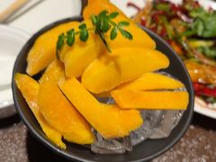 -曼听小寨海鲜烧烤·大连辣炒大王(盖州街店)